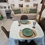 Casa Luisa Casquinha *